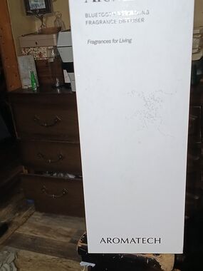 White Bluetooth Fragrance Diffuser